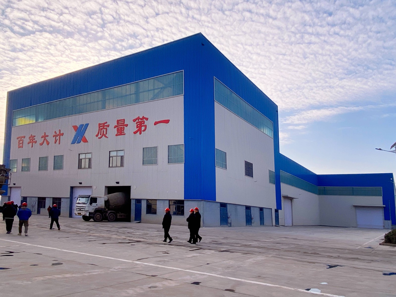 全封閉環(huán)保型240.jpg 全封閉環(huán)保型240.jpg